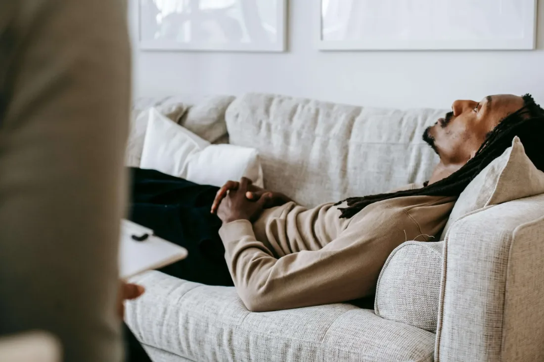 Men’s Relationship Coaching session at Melbourne Counselling Centre